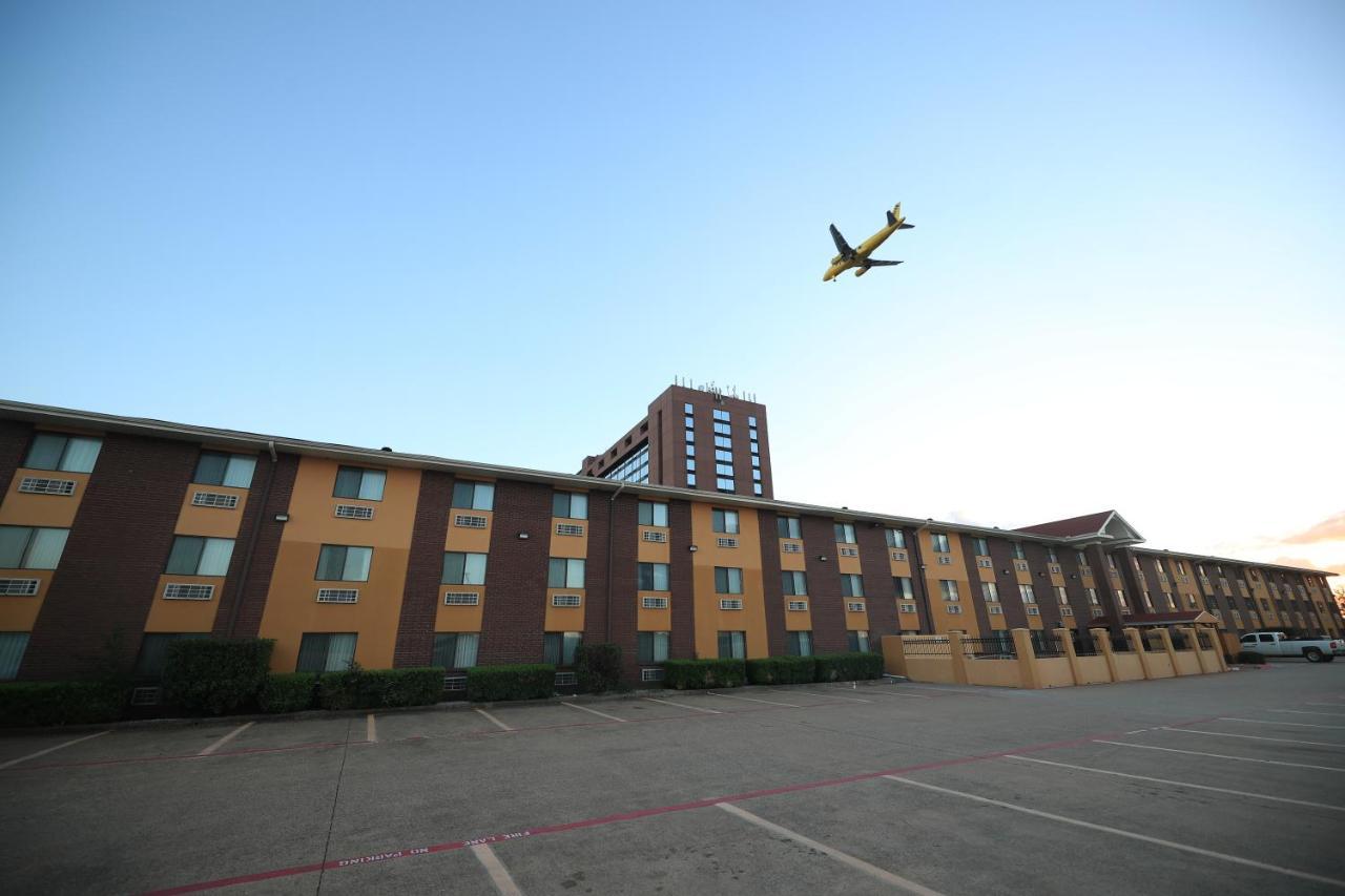Quality Inn Dfw Airport North - Irving Kültér fotó