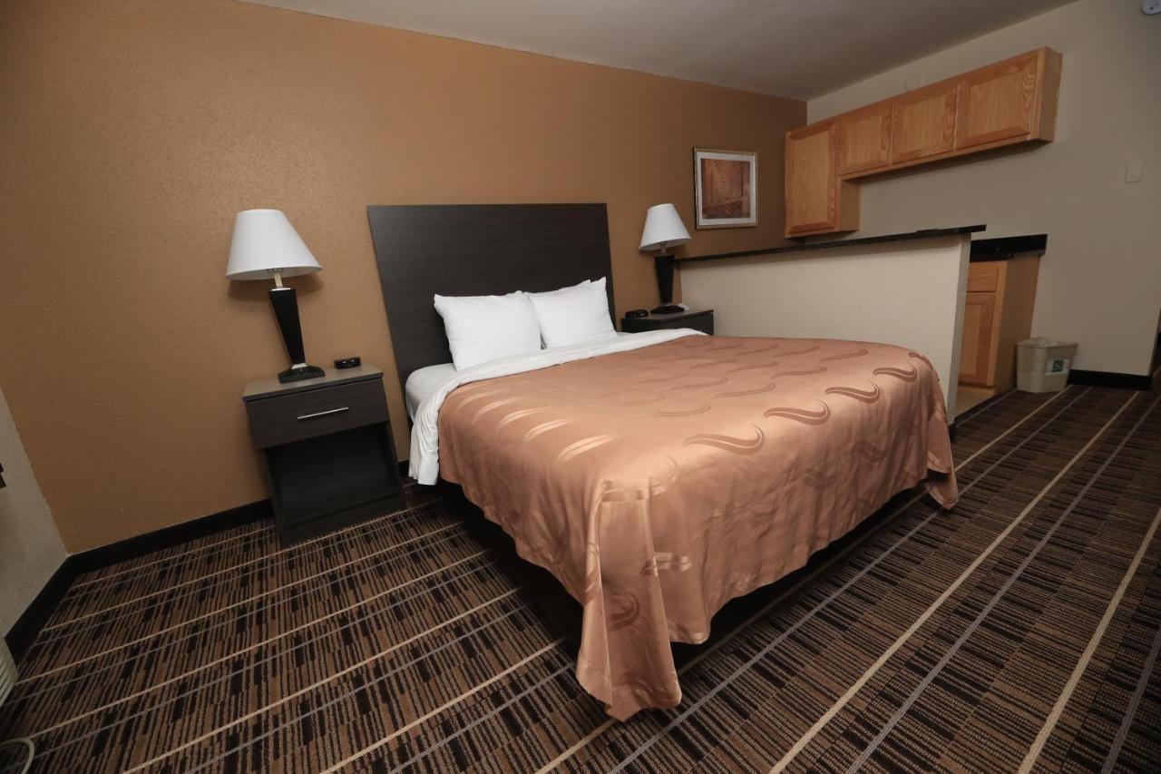 Quality Inn Dfw Airport North - Irving Kültér fotó