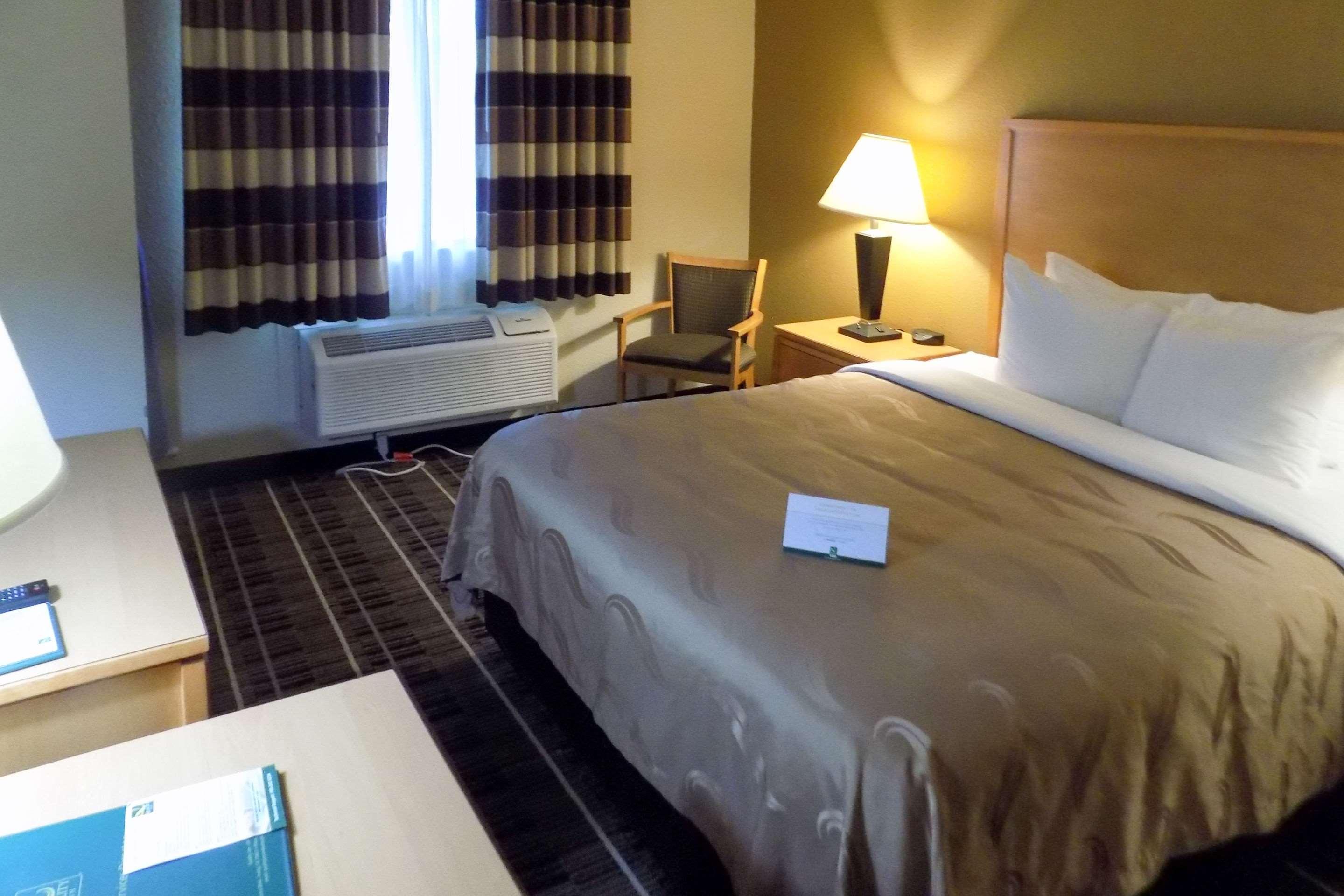 Quality Inn Dfw Airport North - Irving Kültér fotó