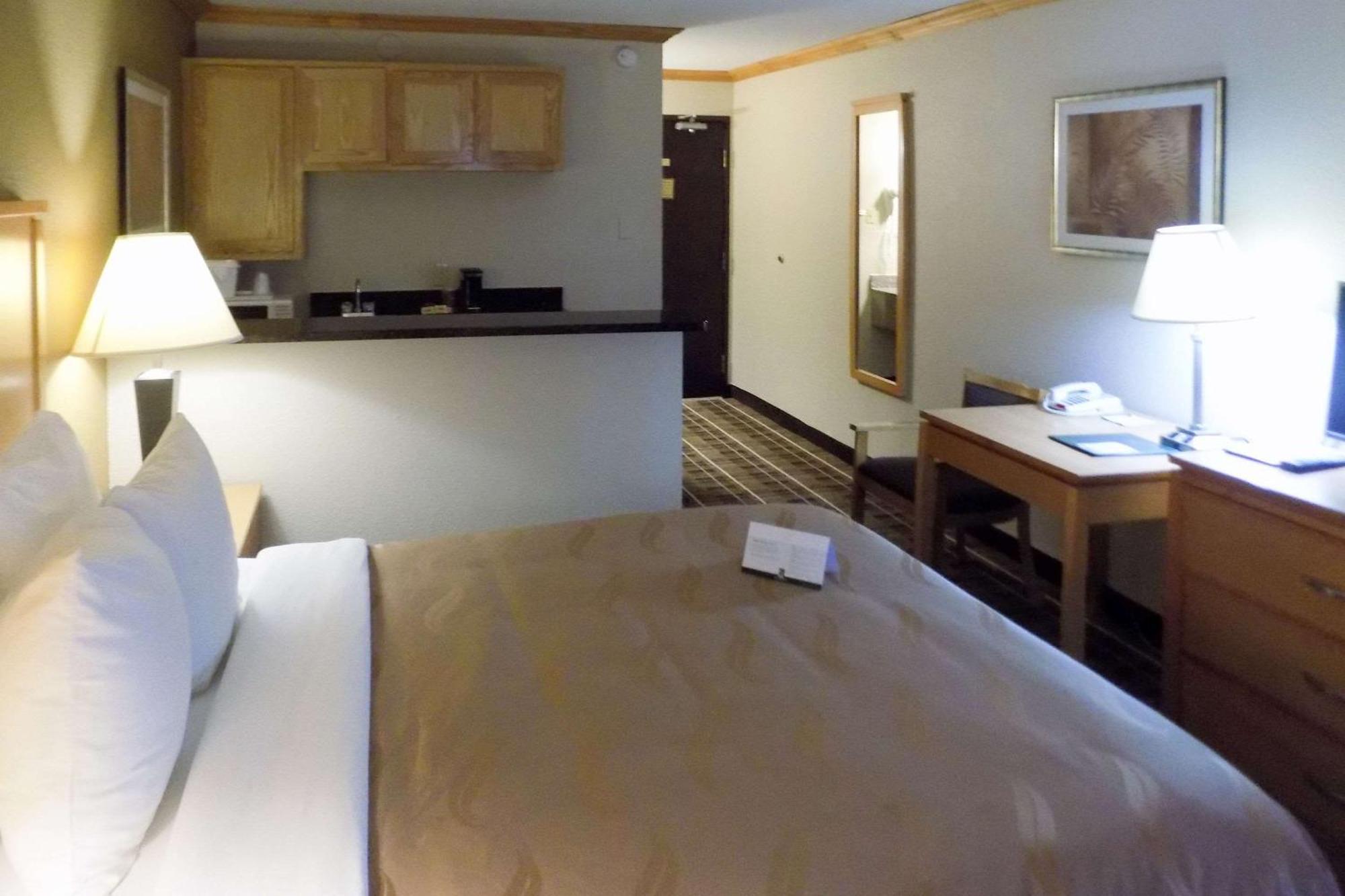 Quality Inn Dfw Airport North - Irving Kültér fotó