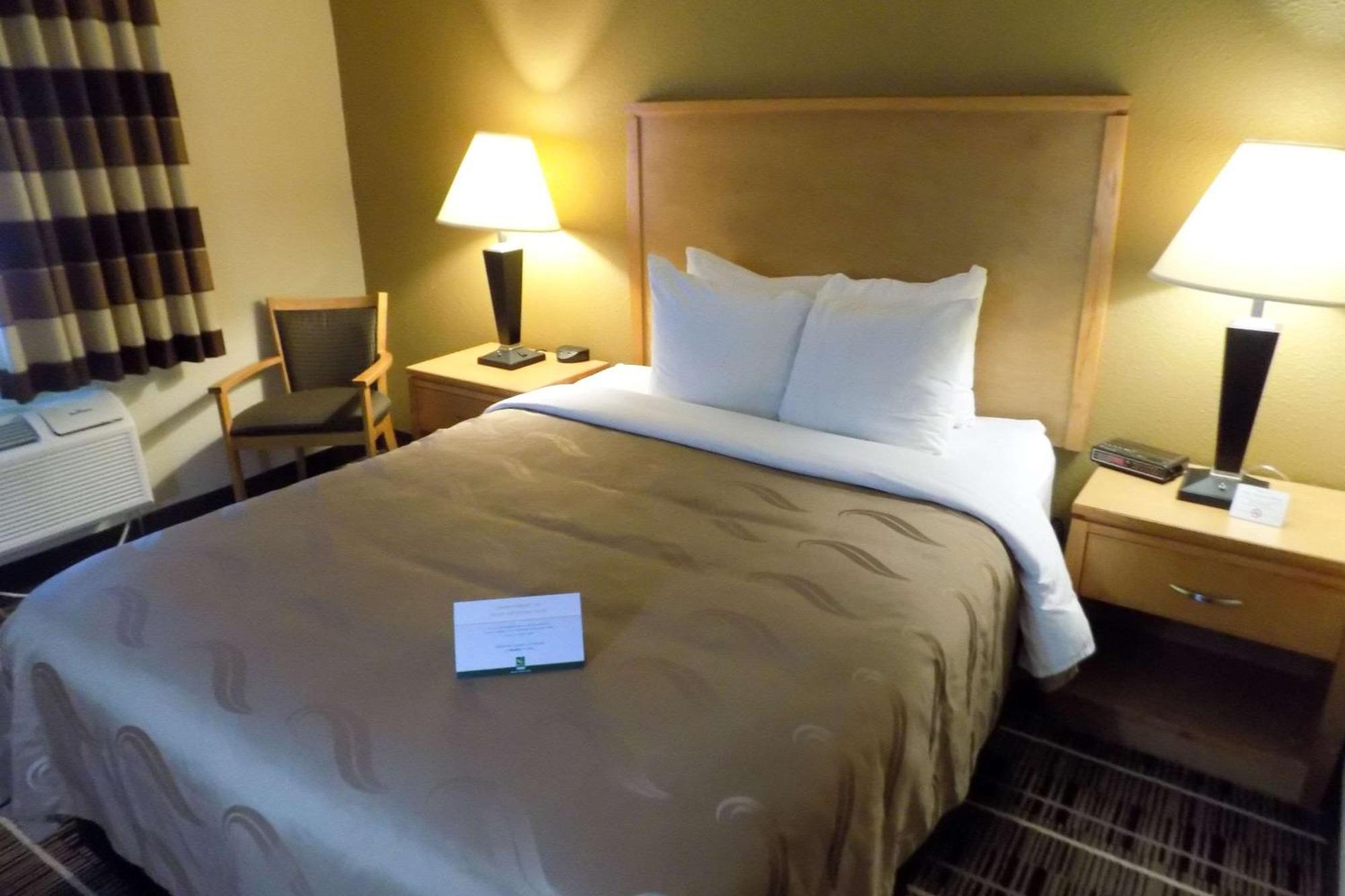 Quality Inn Dfw Airport North - Irving Kültér fotó