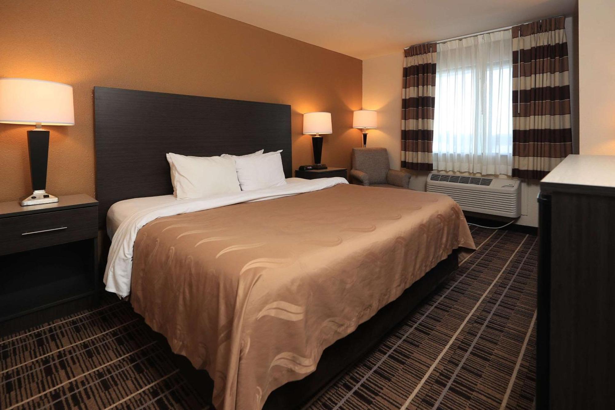 Quality Inn Dfw Airport North - Irving Kültér fotó