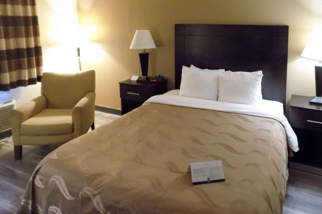 Quality Inn Dfw Airport North - Irving Szoba fotó